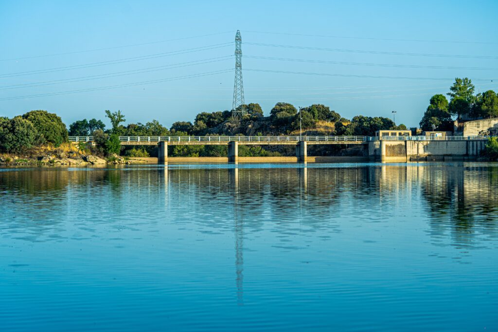 The Water Infrastructure Gap: What It Means for the Waterways in Between 1 A dam wall and water